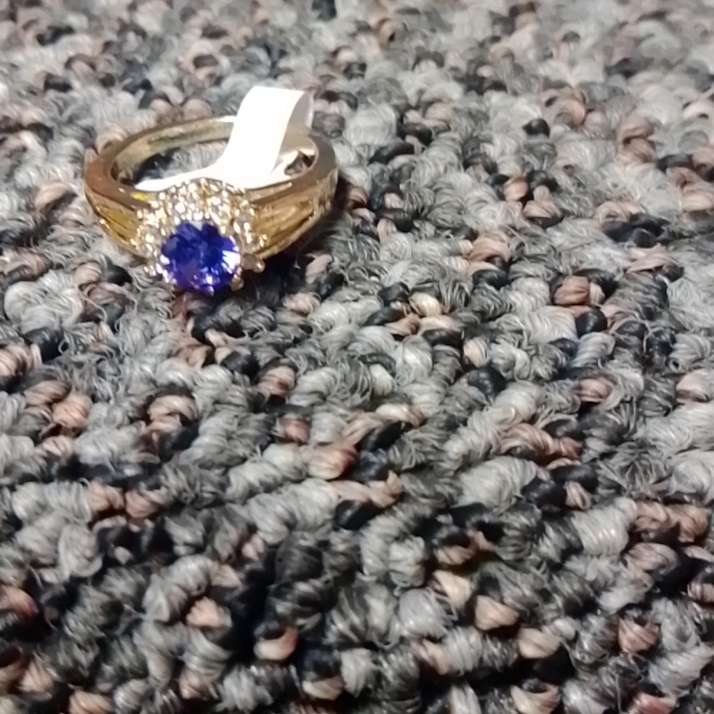 Ring - Picture 2 of 3